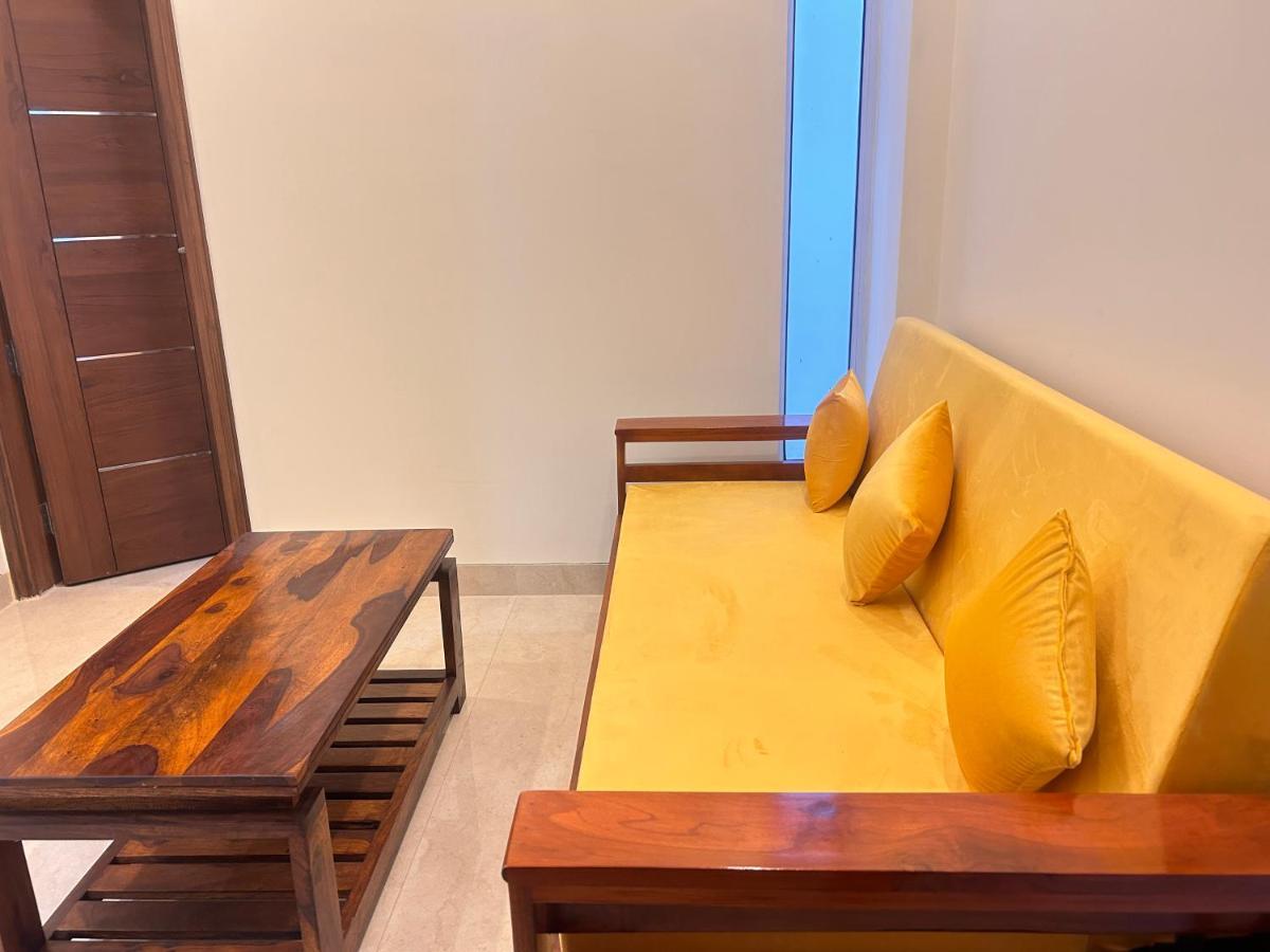 Lime Tree Service Apartment - Medanta Medicity, Гургаон Экстерьер фото
