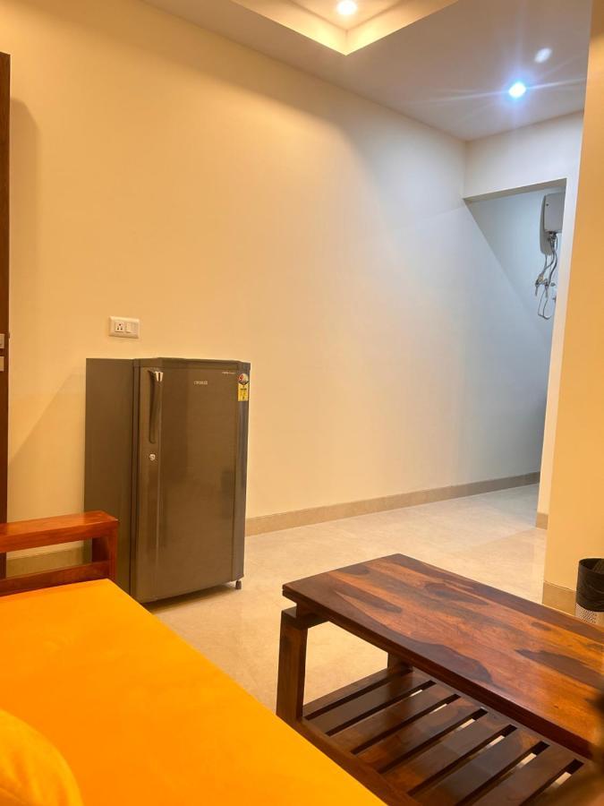 Lime Tree Service Apartment - Medanta Medicity, Гургаон Экстерьер фото