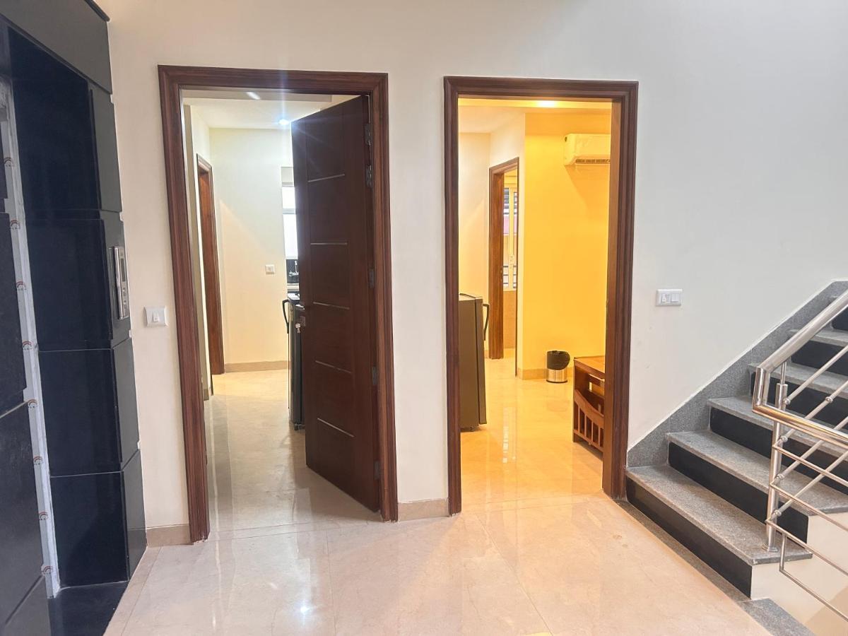 Lime Tree Service Apartment - Medanta Medicity, Гургаон Экстерьер фото
