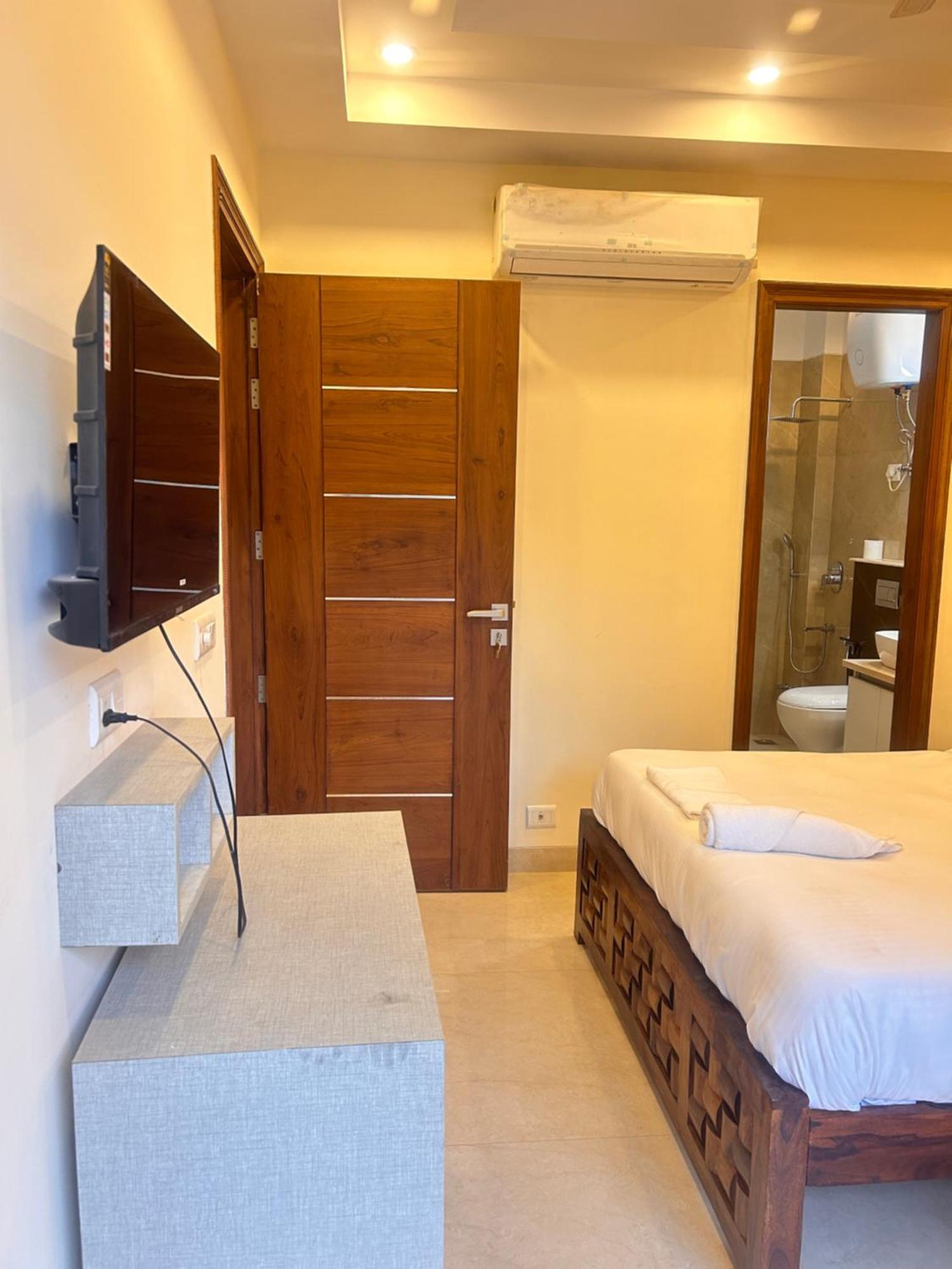 Lime Tree Service Apartment - Medanta Medicity, Гургаон Экстерьер фото